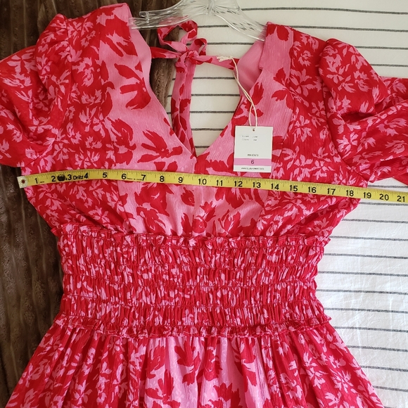 🌺 Gorgeous Taylor Dress 6 / Small Pink Red Floral Fully Lined Ruched Details🌺 - Picture 9 of 9